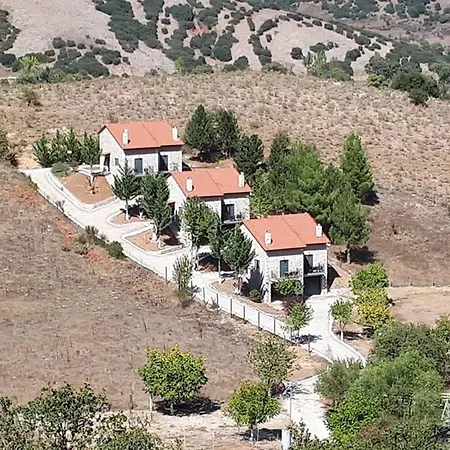 Maisonettes Hotel
